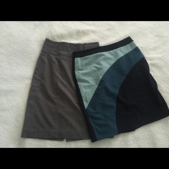 Ann Taylor Navy/Blue Petites Pencil Skirt Size 4P - Picture 2 of 4